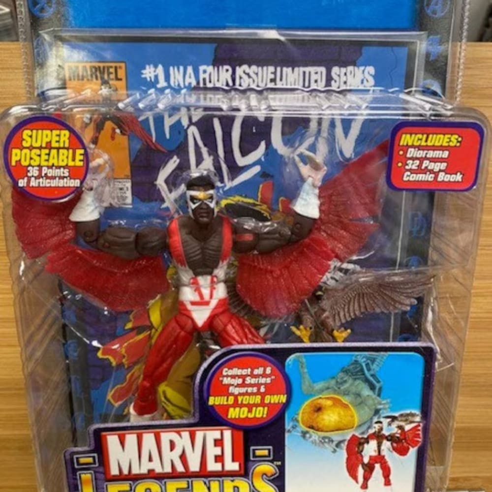 Marvel Legends Falcon